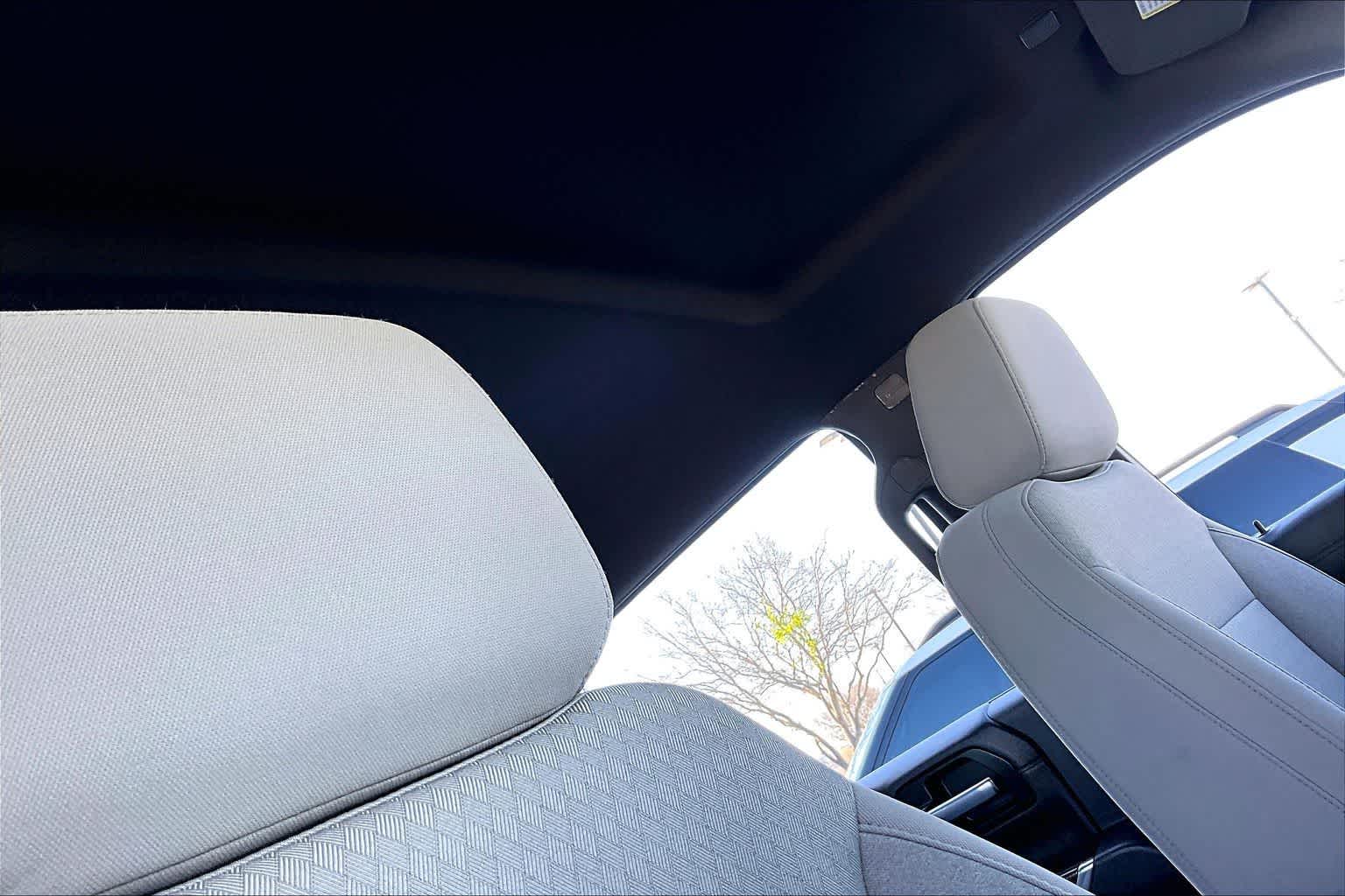 Thumbnail: 2021 Chevrolet Silverado 1500 - 16