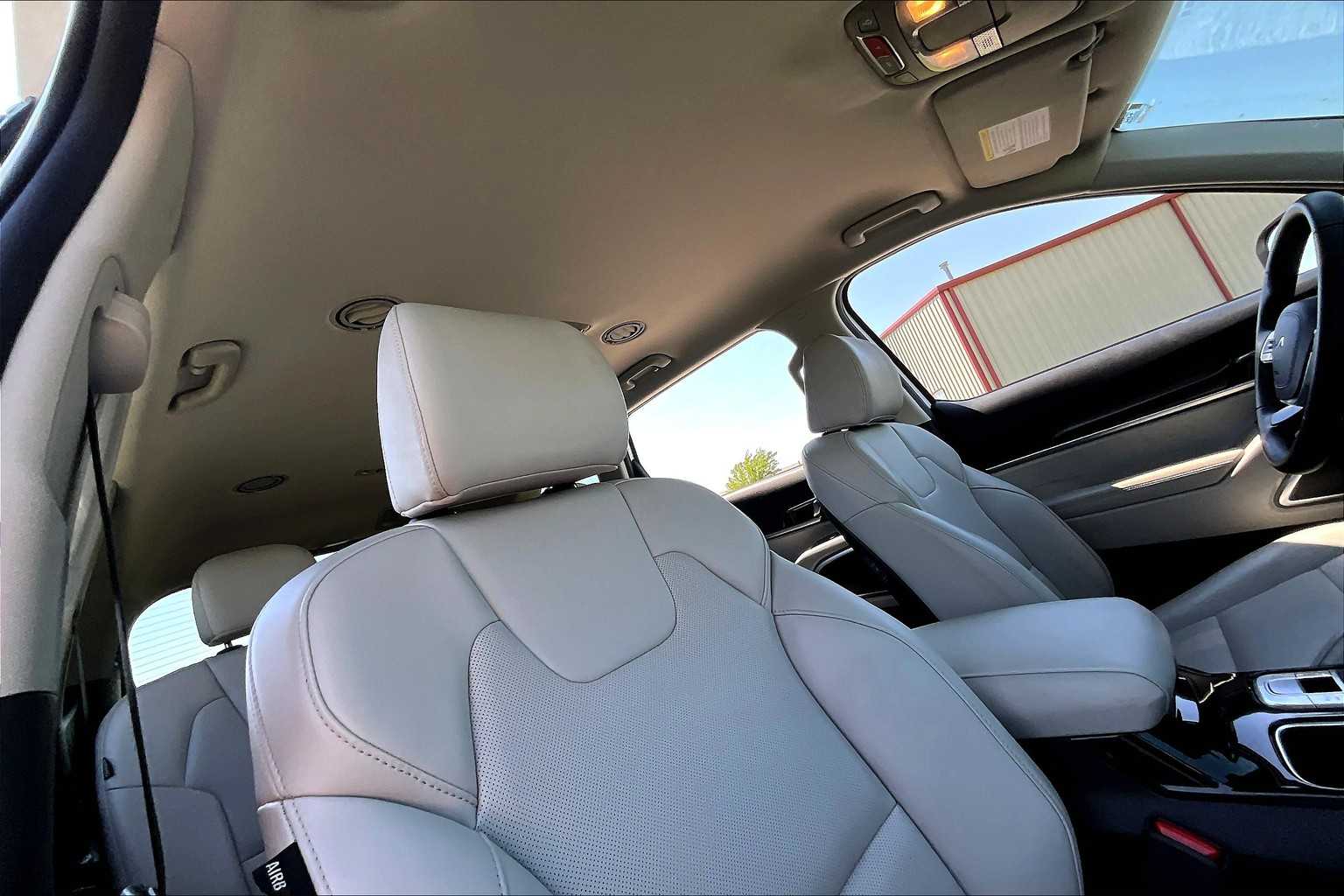 Thumbnail: 2023 Kia Telluride - 16
