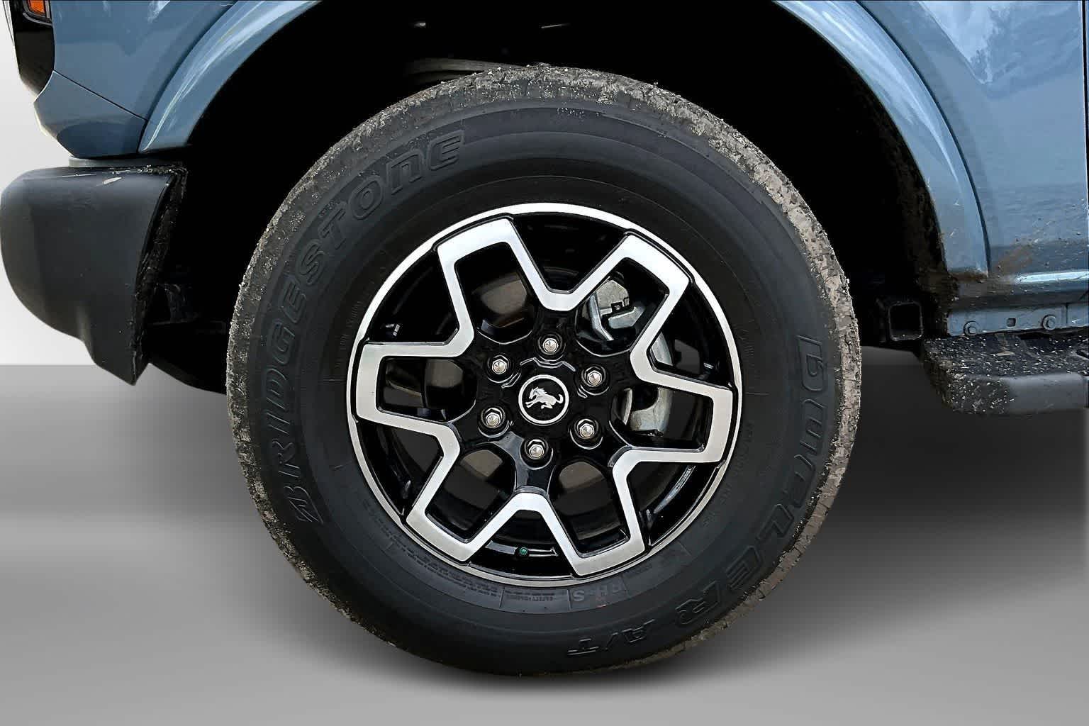 Thumbnail: 2023 Ford Bronco - 8