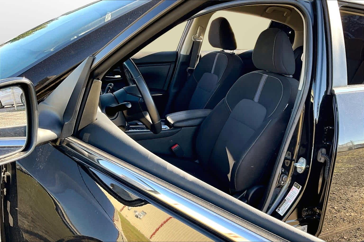 Thumbnail: 2022 Nissan Sentra - 26