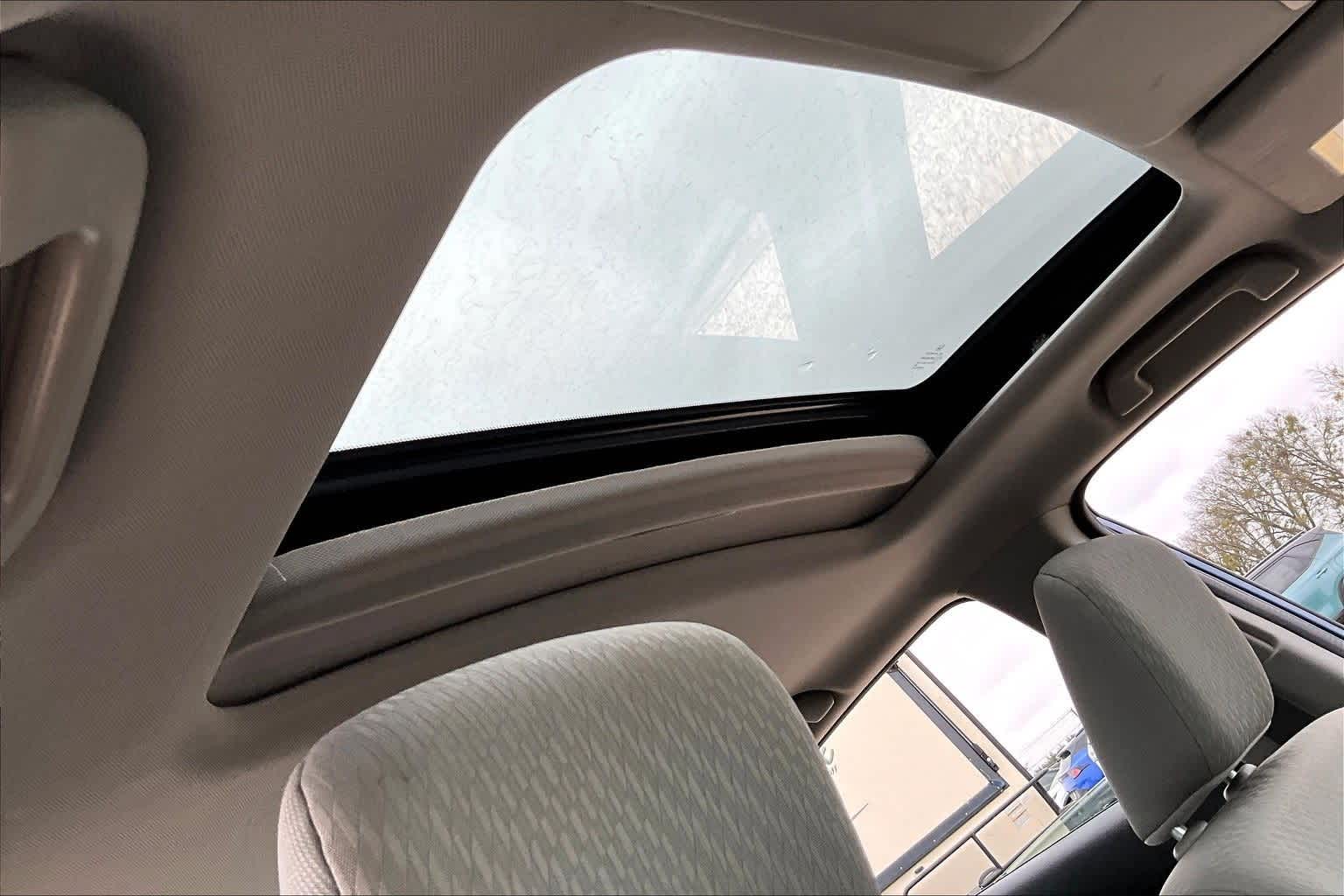 Thumbnail: 2015 Honda Civic - 16