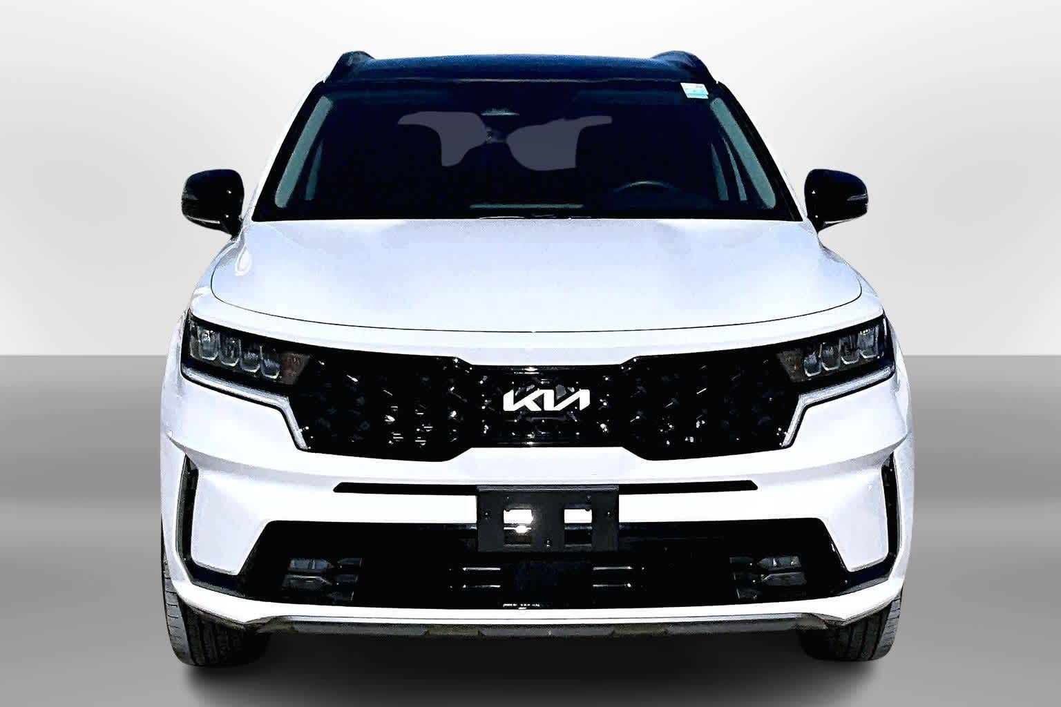 Thumbnail: 2023 Kia Sorento - 3