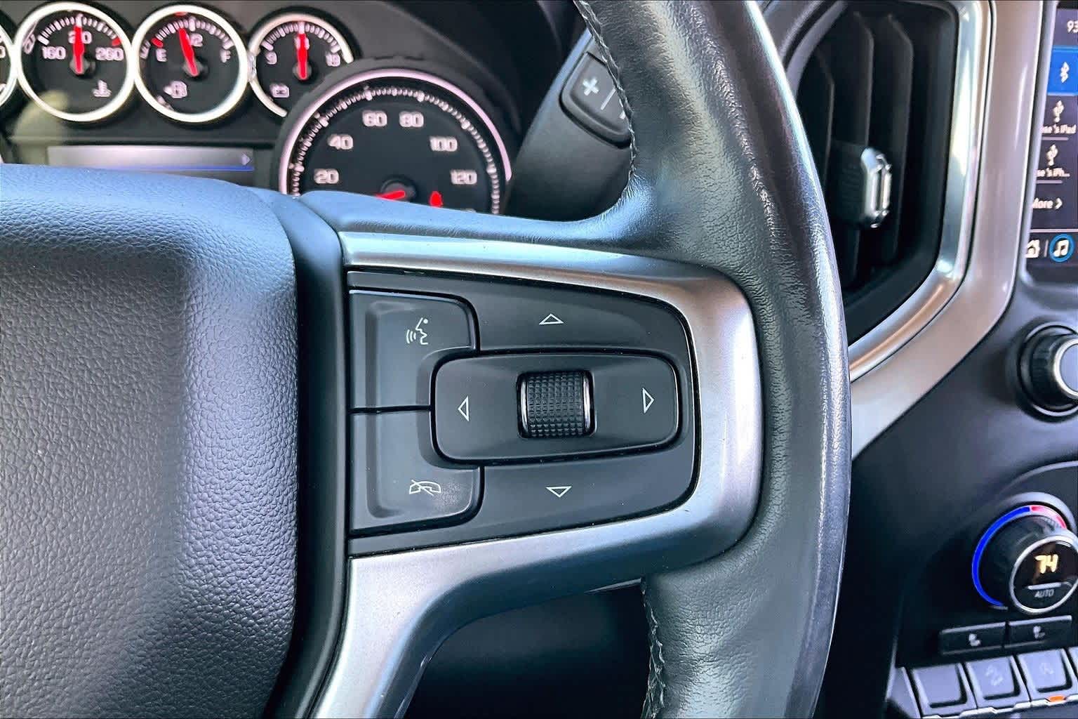 Thumbnail: 2019 Chevrolet Silverado 1500 - 19