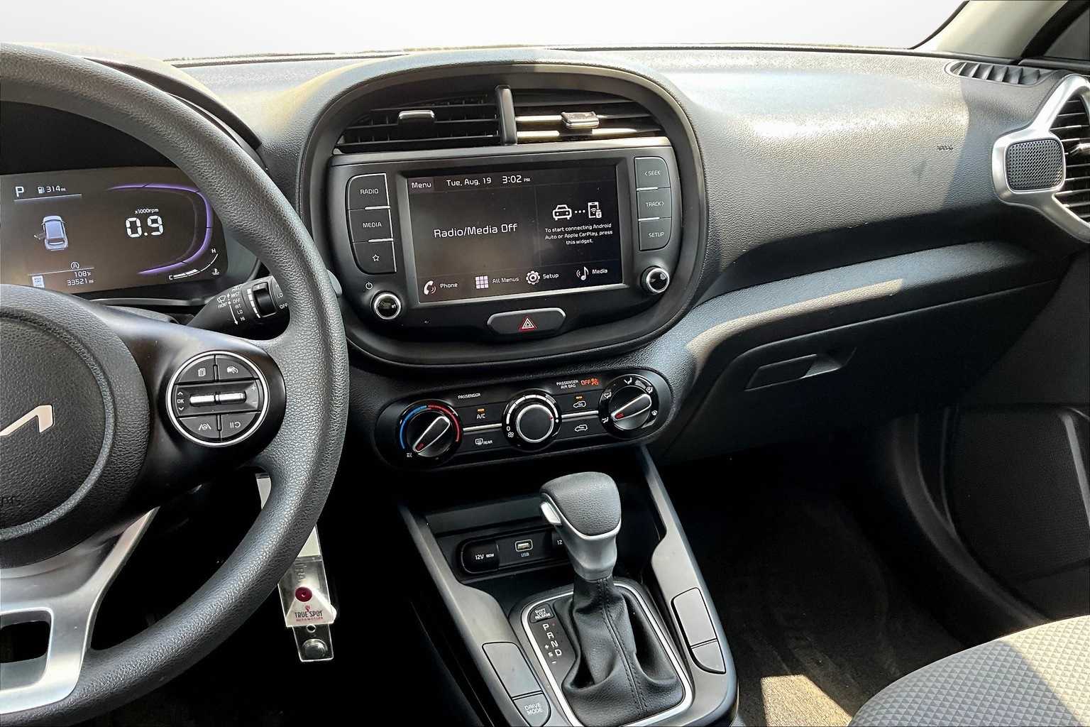 Thumbnail: 2023 Kia Soul - 6