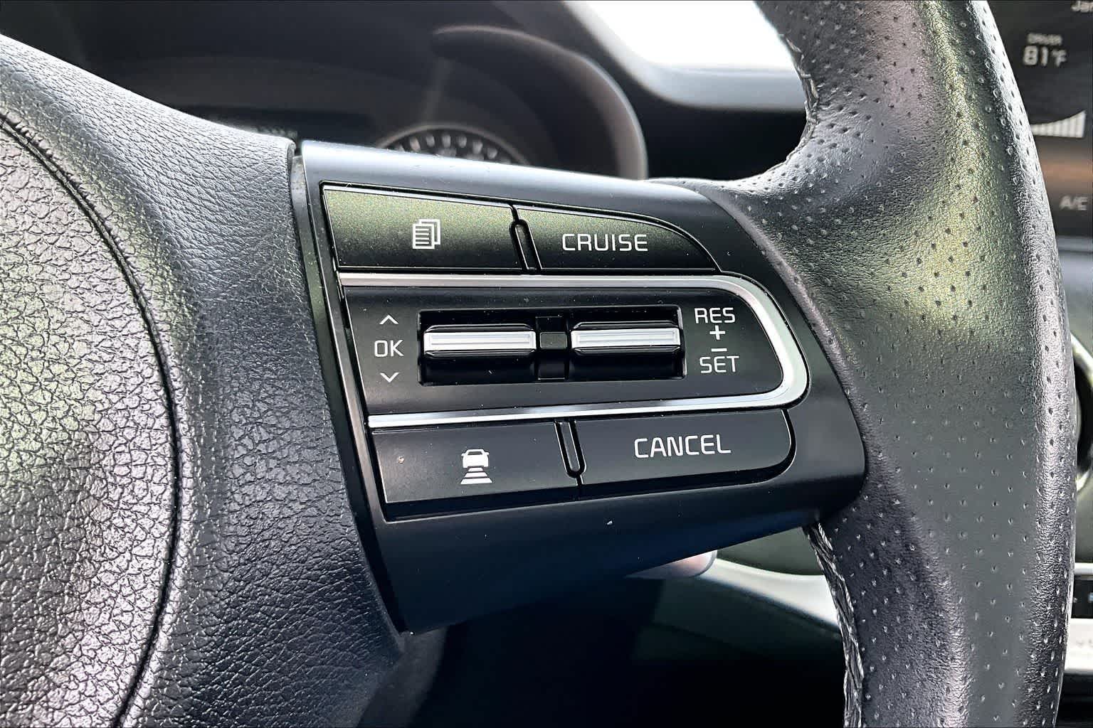 Thumbnail: 2021 Kia Stinger - 18