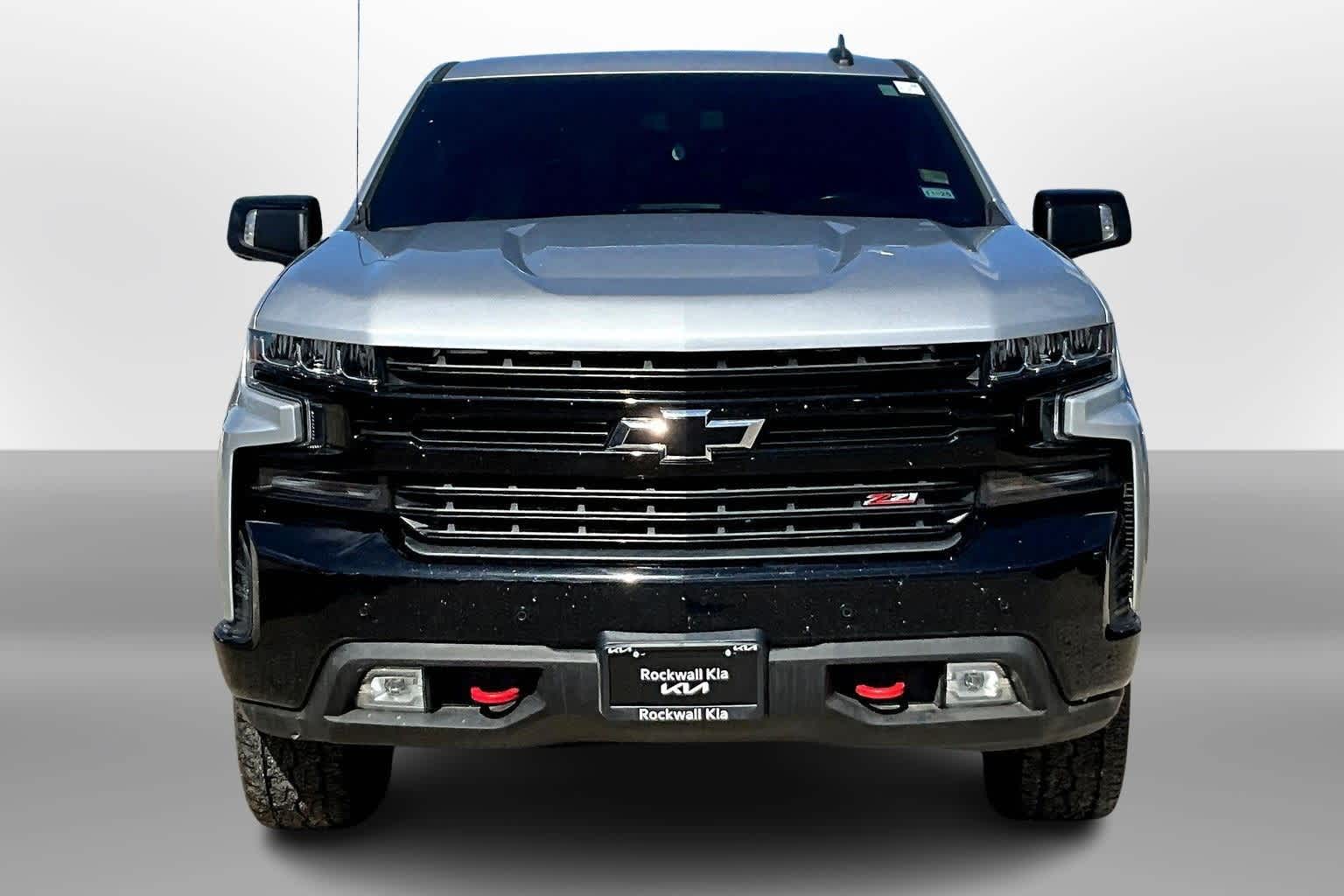 Thumbnail: 2020 Chevrolet Silverado 1500 - 3