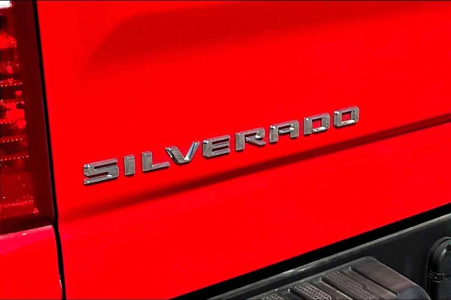 Thumbnail: 2020 Chevrolet Silverado 1500 - 32