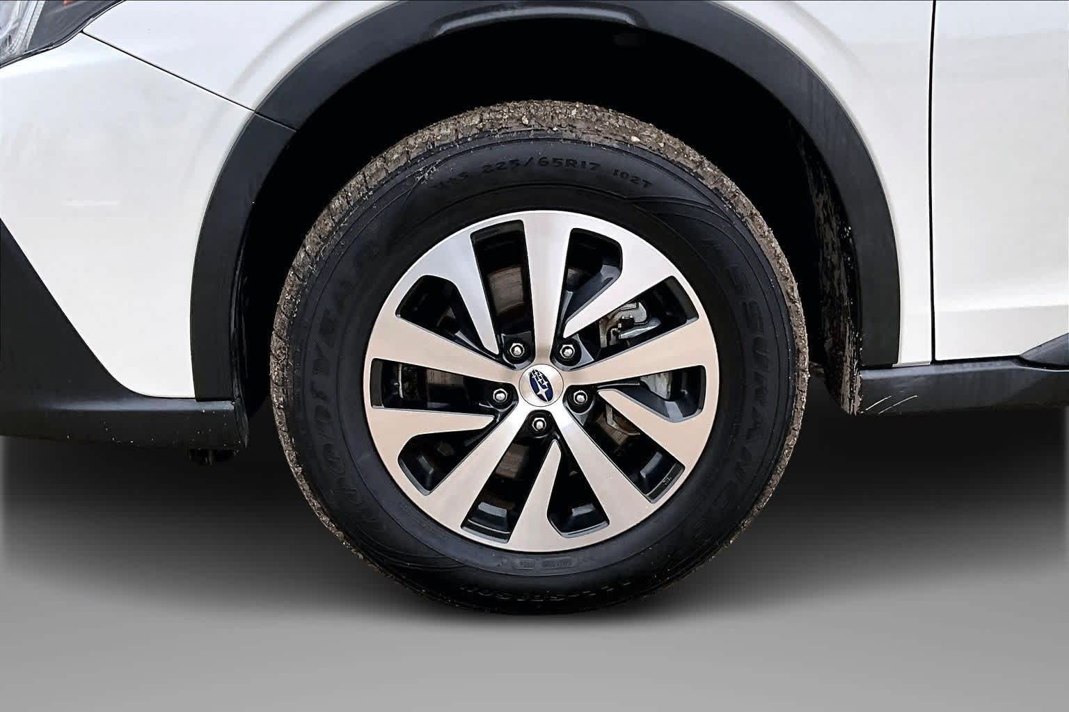 Thumbnail: 2022 Subaru Outback - 8
