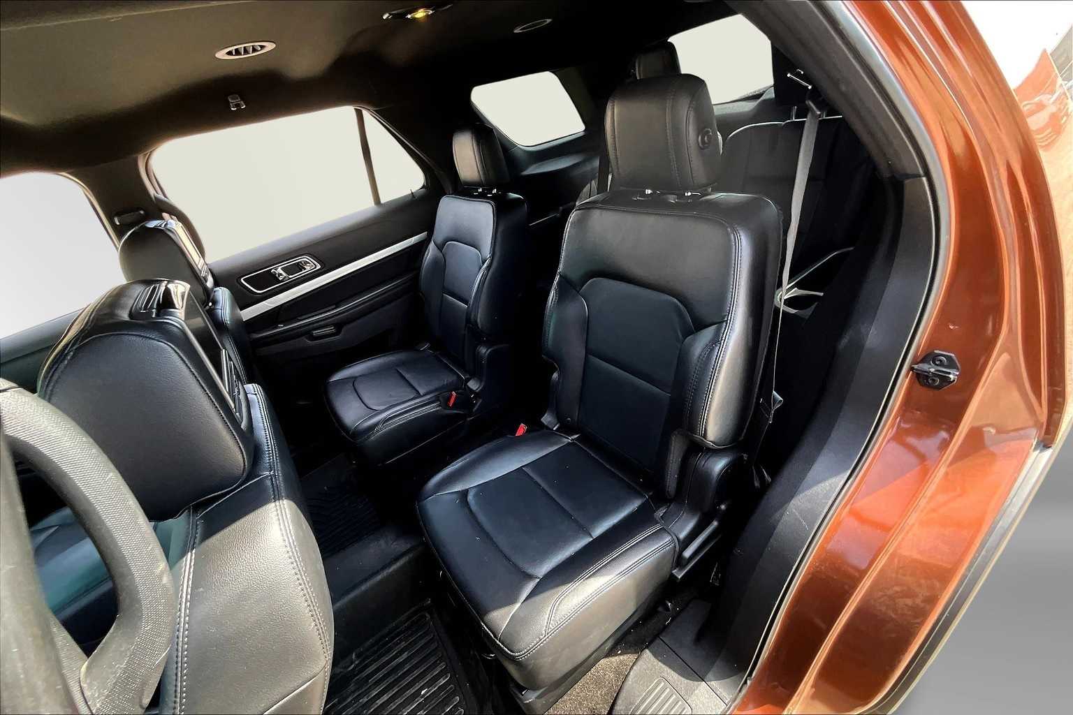 Thumbnail: 2017 Ford Explorer - 26