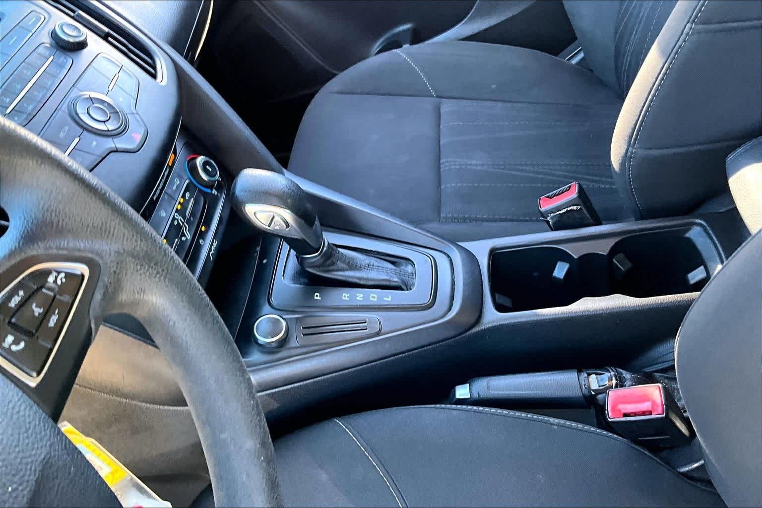 Thumbnail: 2017 Ford Focus - 13