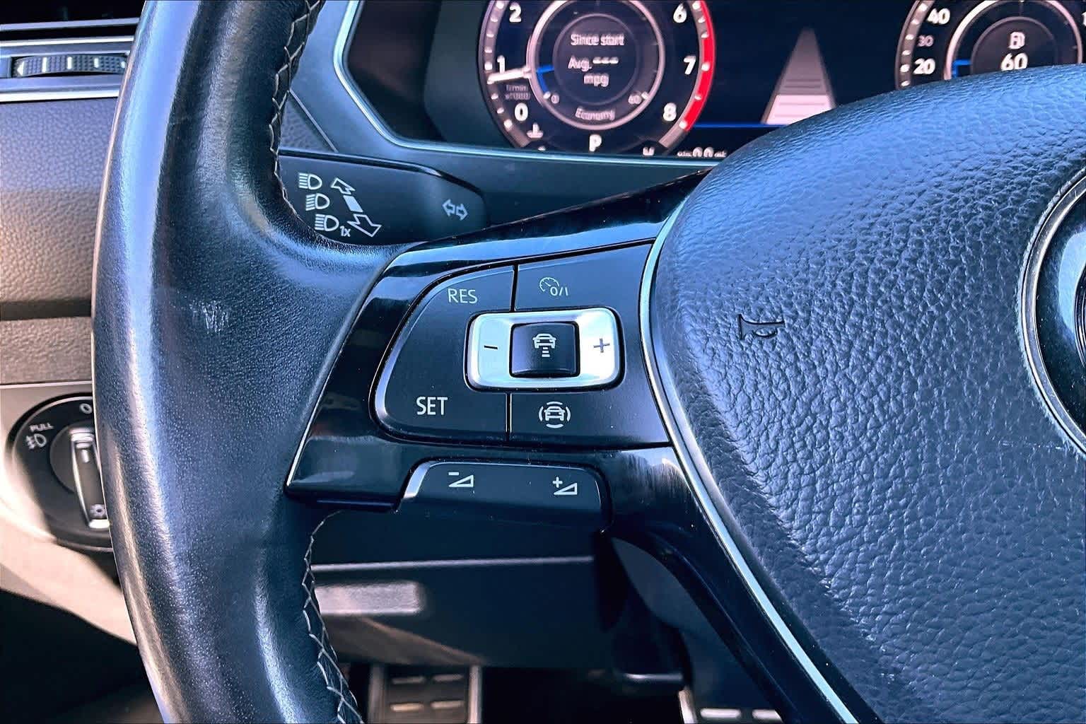 Thumbnail: 2019 Volkswagen Tiguan - 19