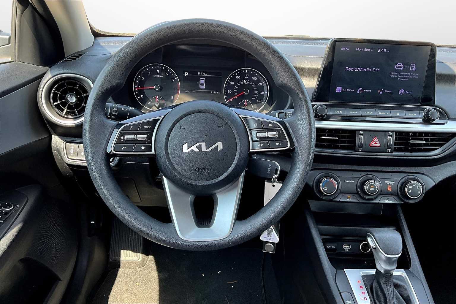 Thumbnail: 2022 Kia Forte - 5