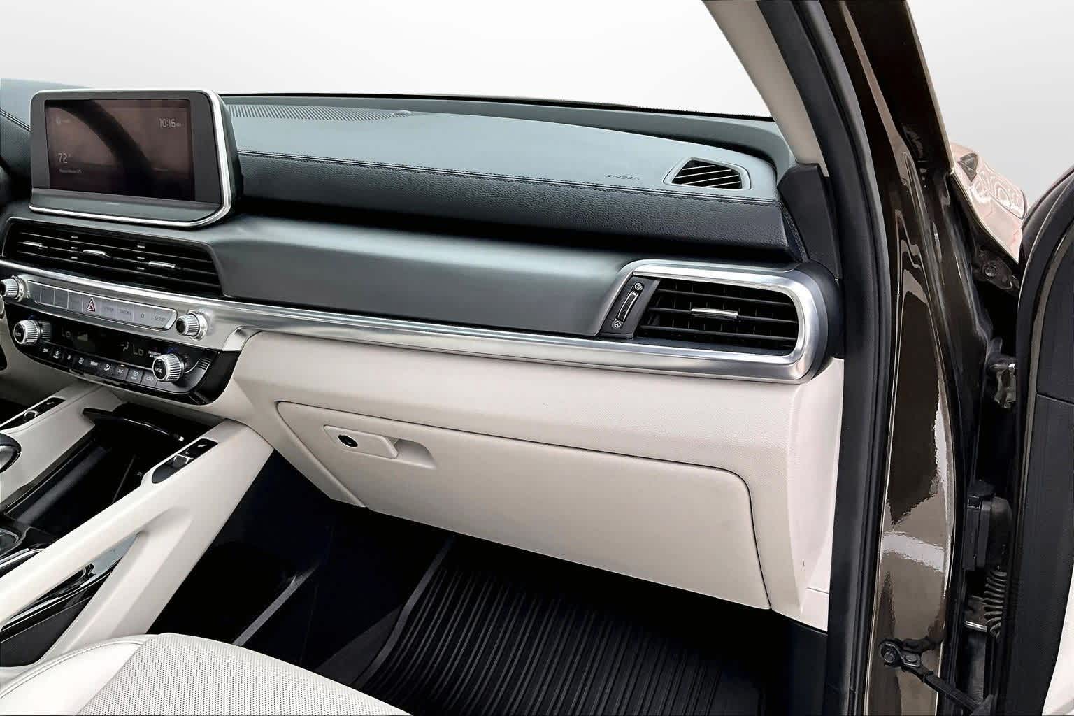 Thumbnail: 2022 Kia Telluride - 15