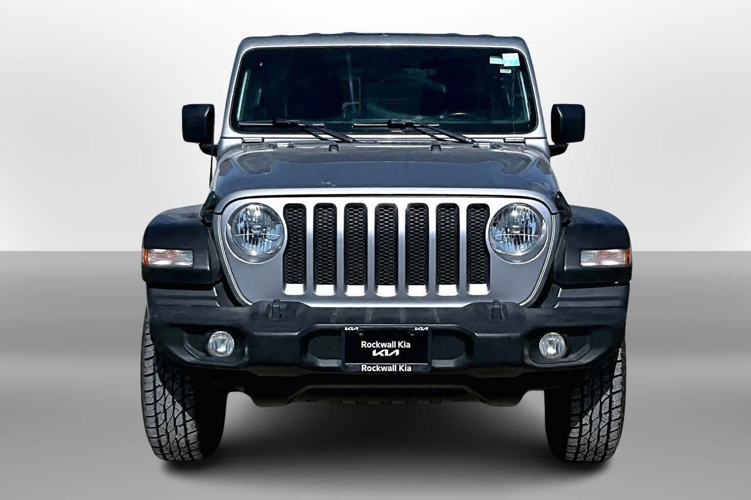 Thumbnail: 2020 Jeep Wrangler - 3