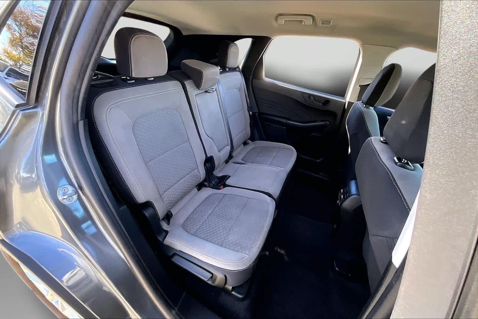 Thumbnail: 2022 Ford Escape - 27