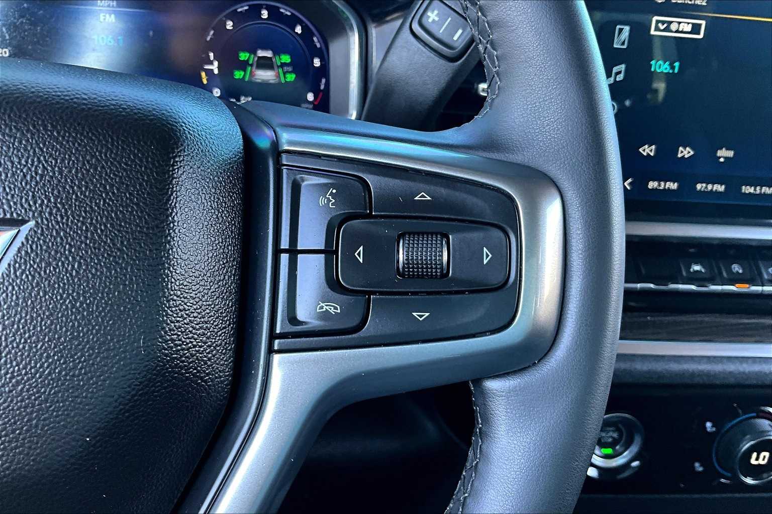 Thumbnail: 2023 Chevrolet Silverado 1500 - 20