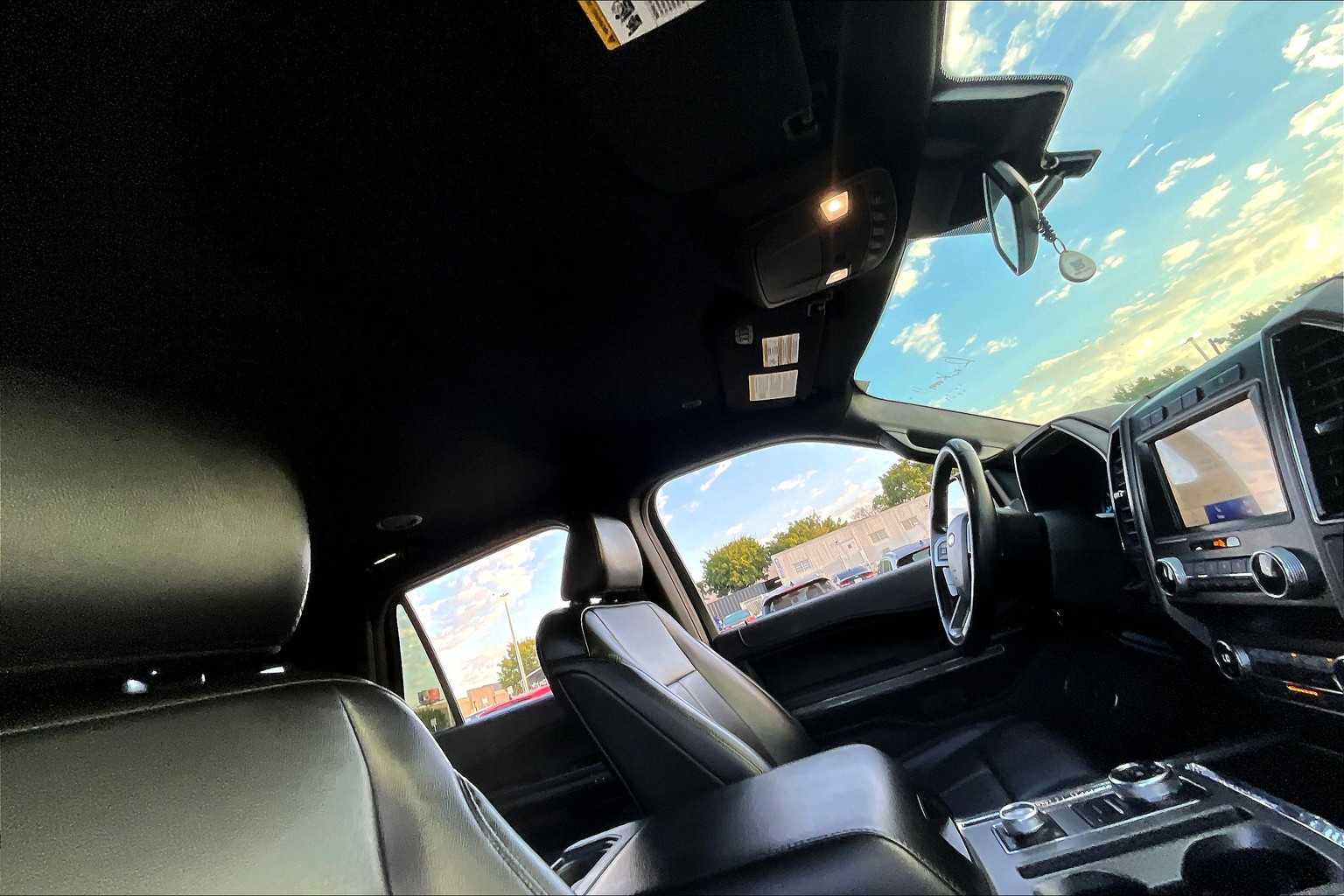 Thumbnail: 2021 Ford Expedition - 16