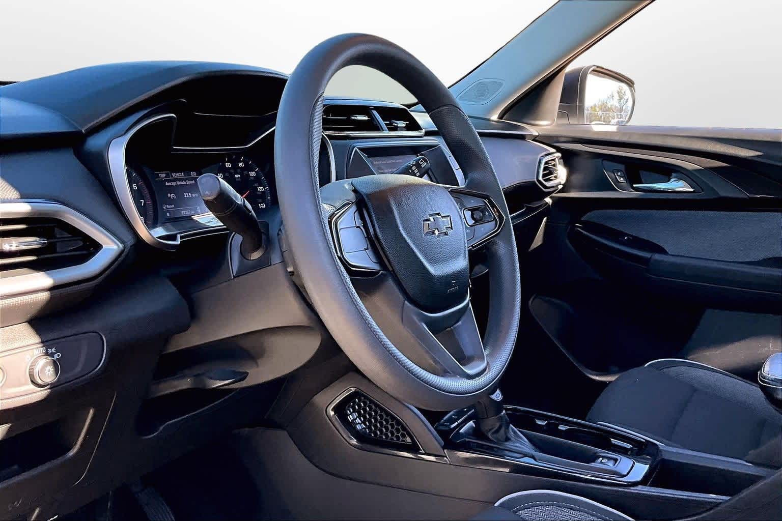 Thumbnail: 2021 Chevrolet TrailBlazer - 12