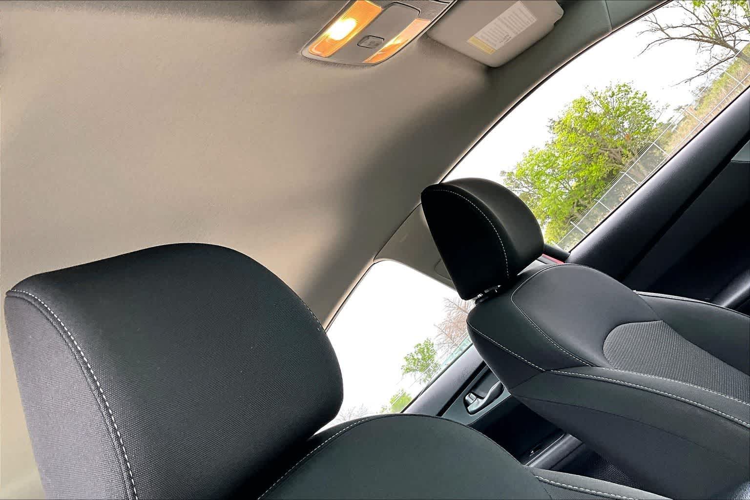 Thumbnail: 2021 Kia Forte - 16