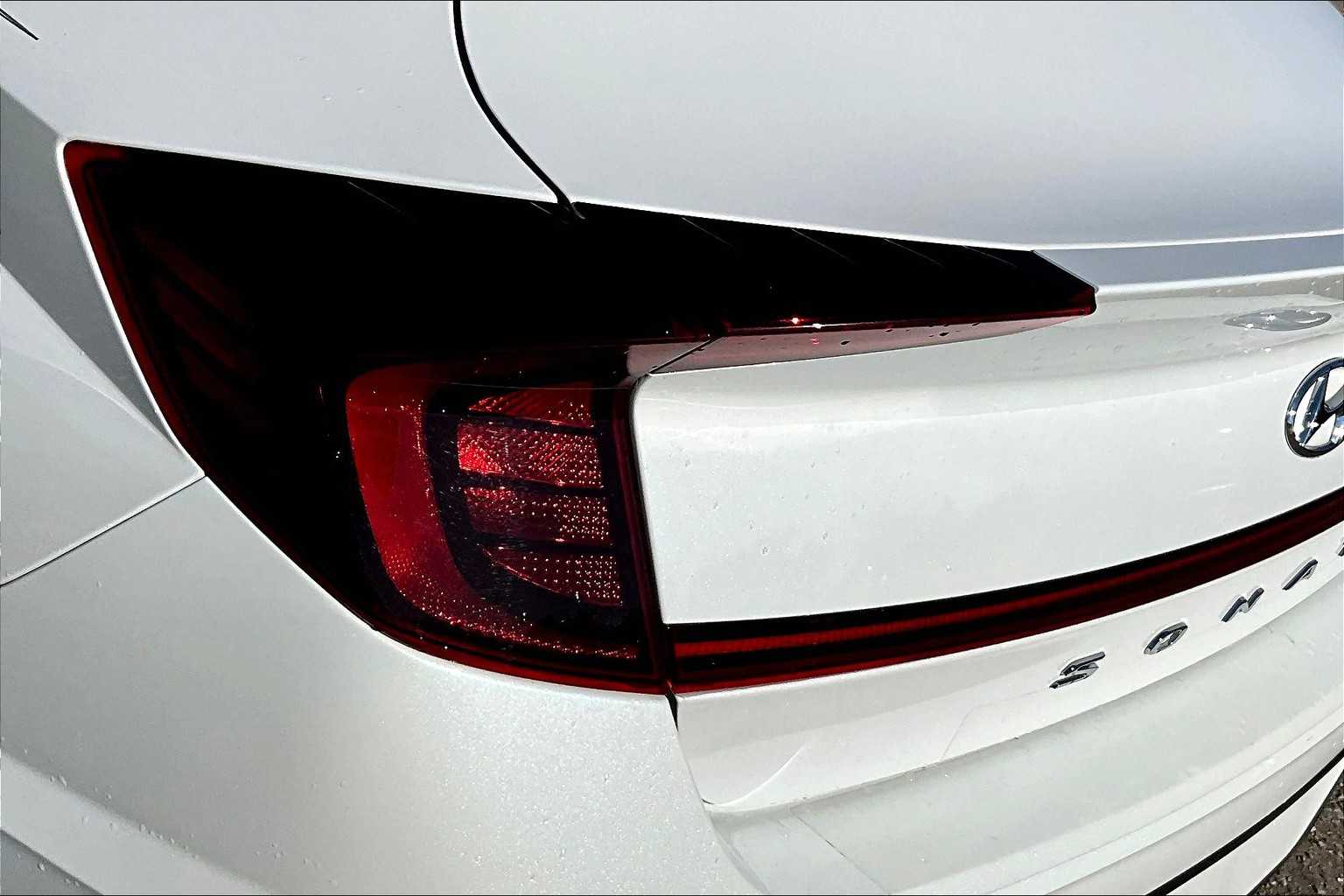 Thumbnail: 2022 Hyundai Sonata - 29
