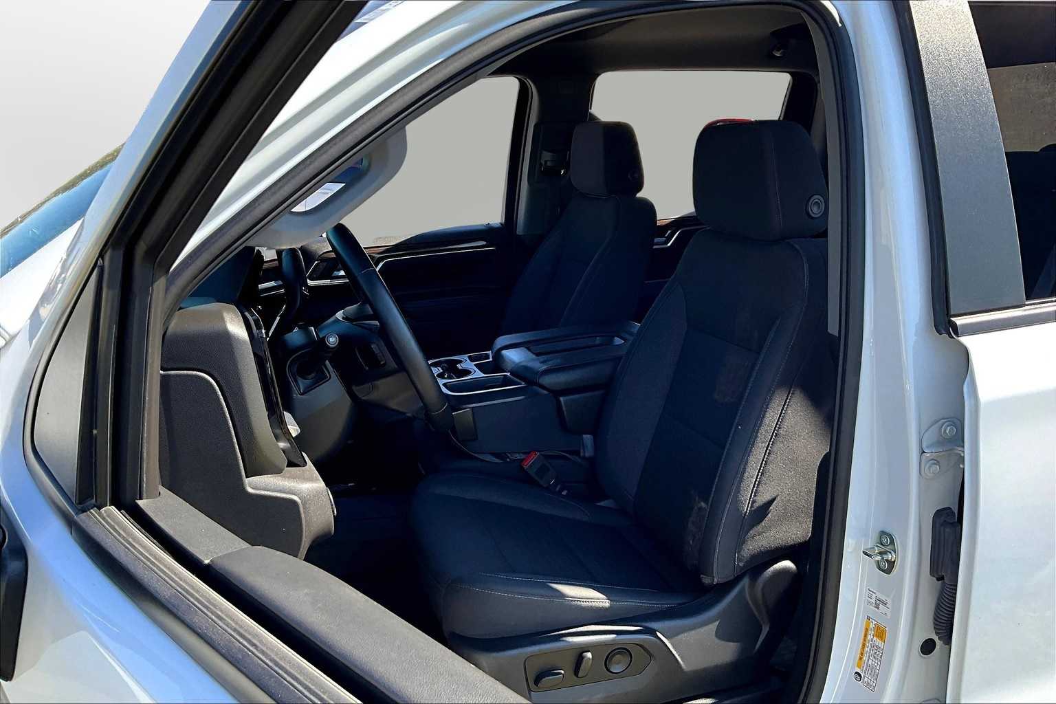 Thumbnail: 2023 Chevrolet Silverado 1500 - 26