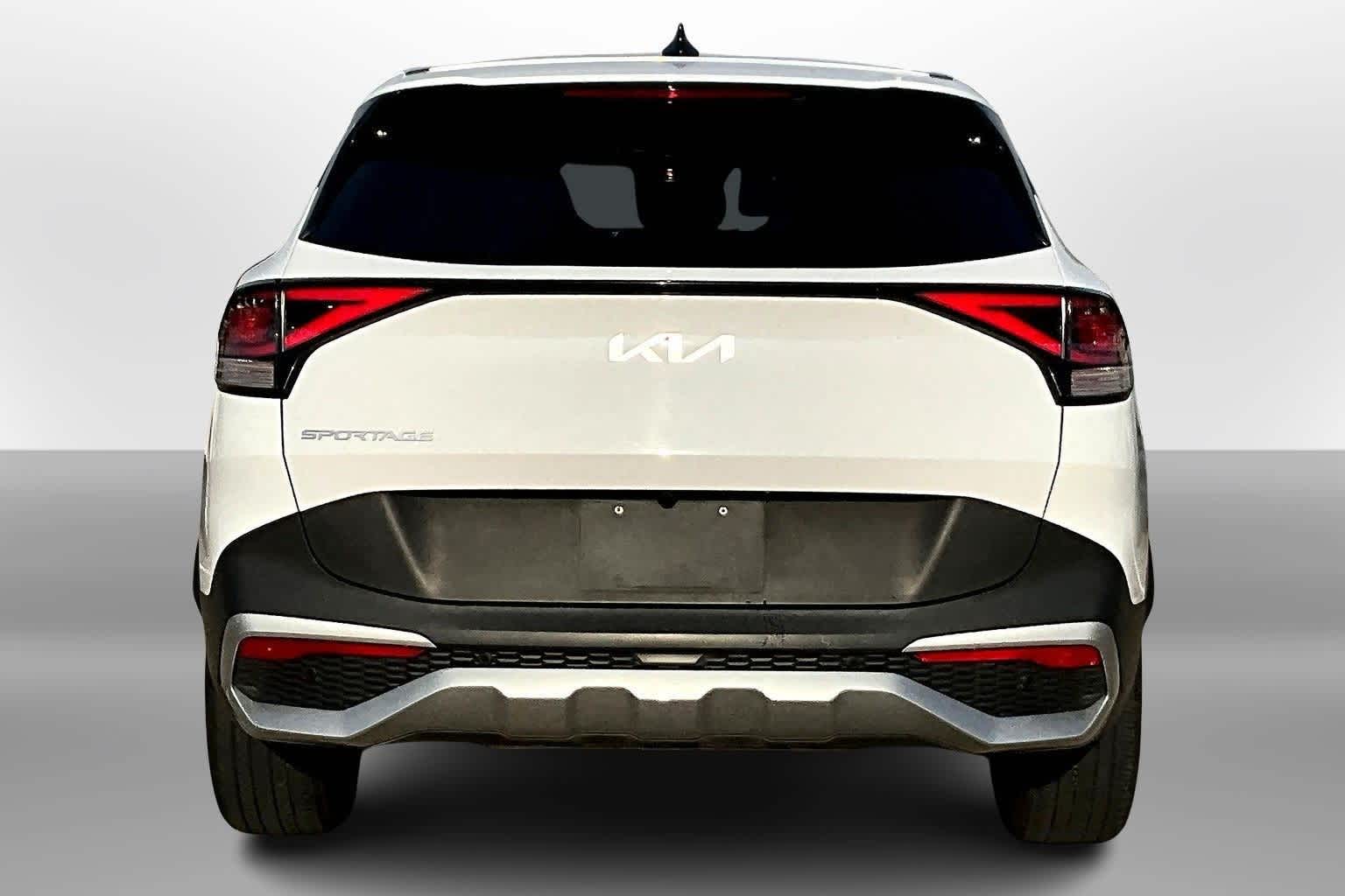 2023 Kia Sportage EX photo 4