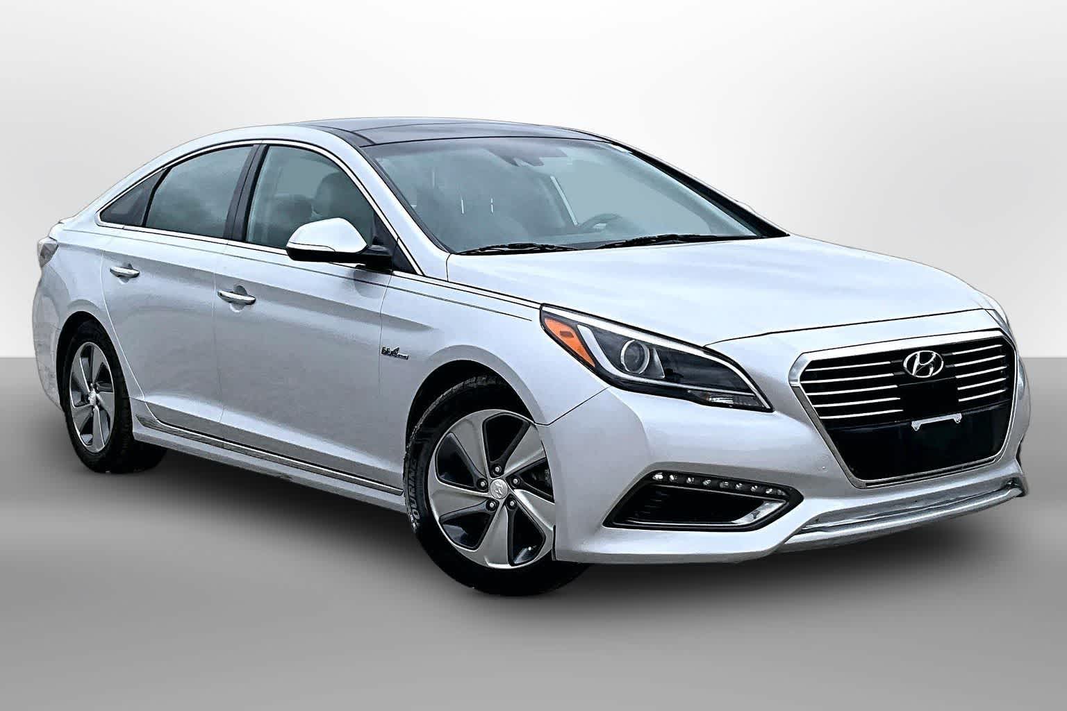 Thumbnail: 2016 Hyundai Sonata - 20