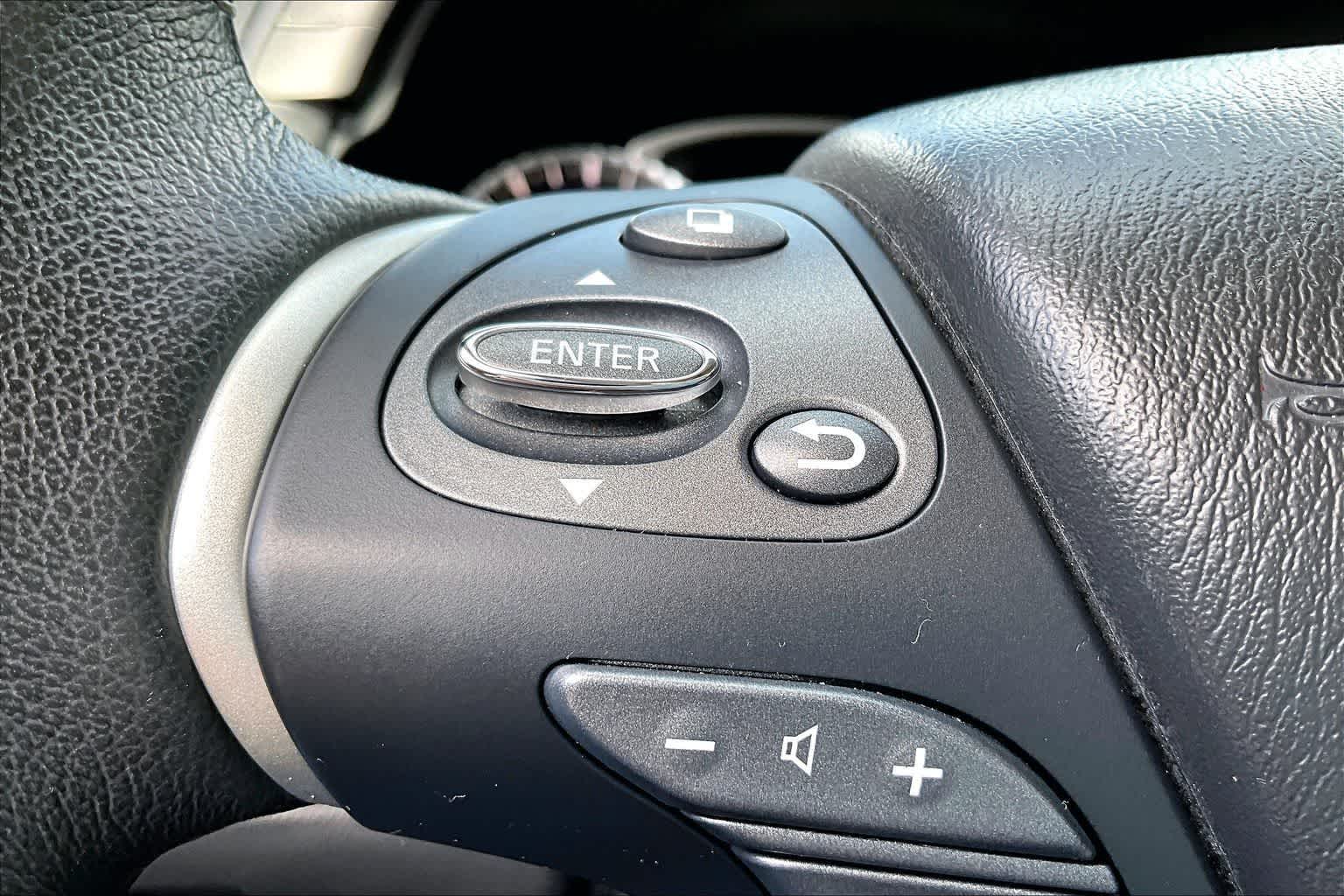 Thumbnail: 2019 INFINITI QX60 - 17