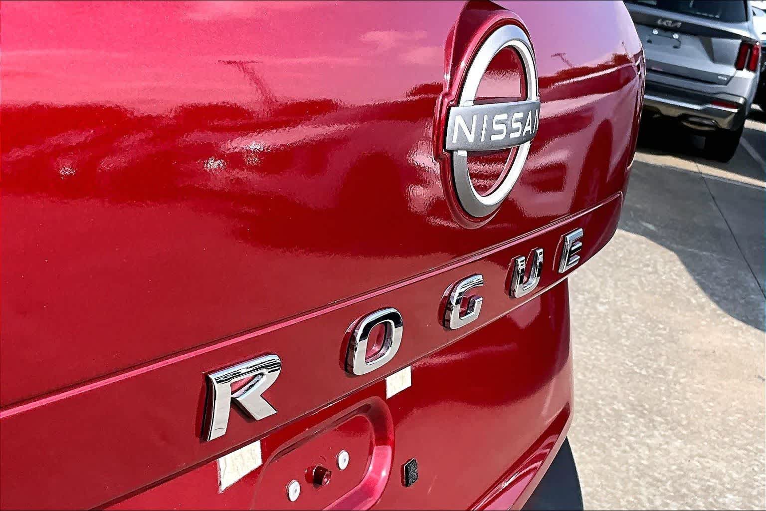 Thumbnail: 2022 Nissan Rogue - 27