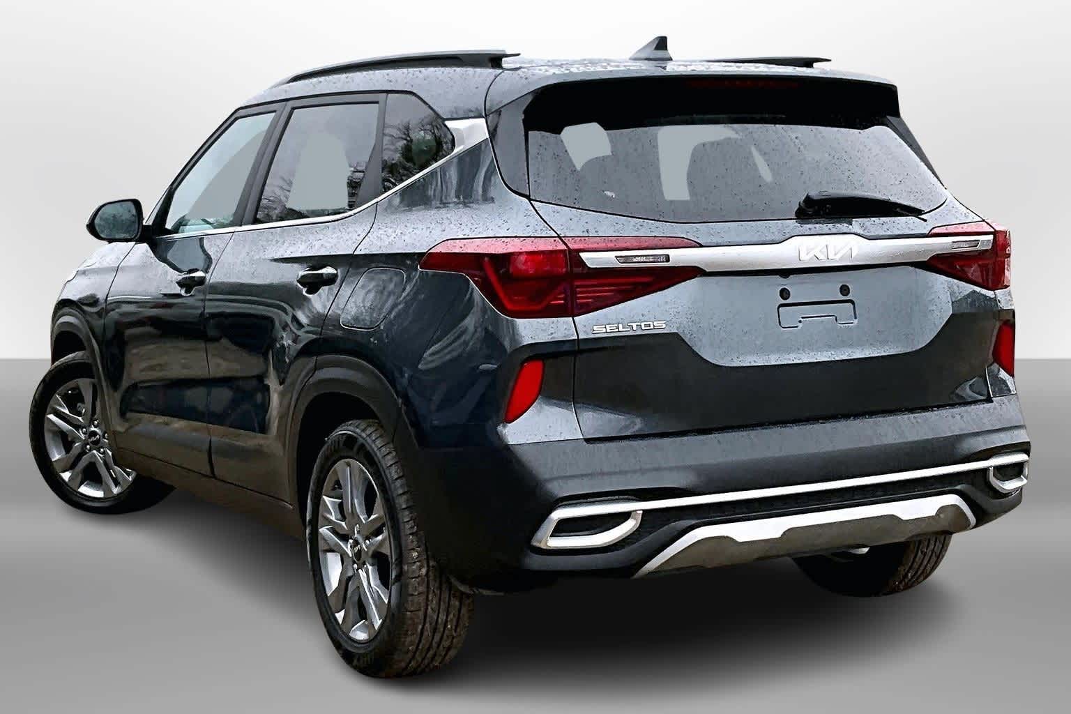 Thumbnail: 2023 Kia Seltos - 11