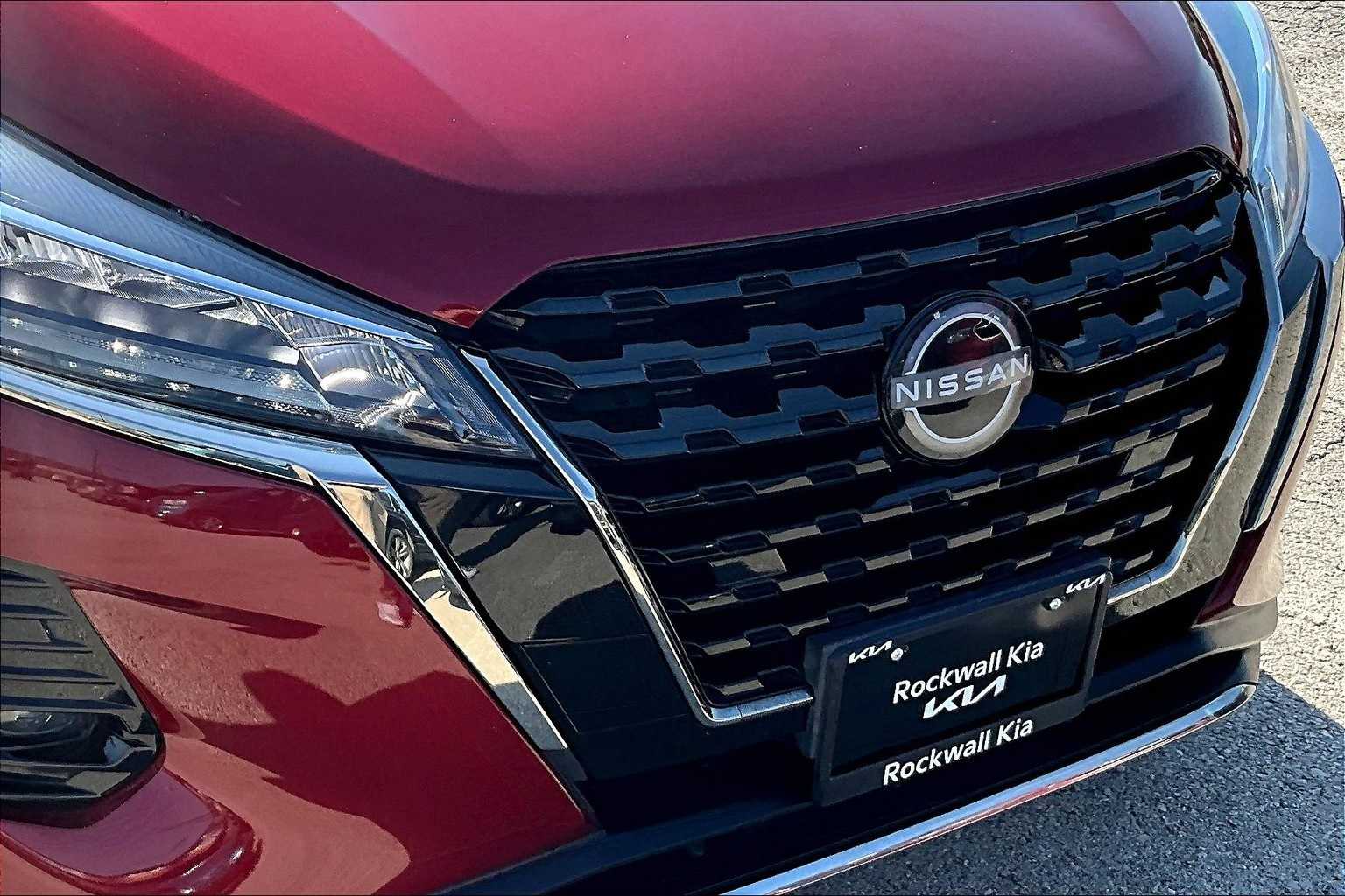 Thumbnail: 2023 Nissan Kicks - 29
