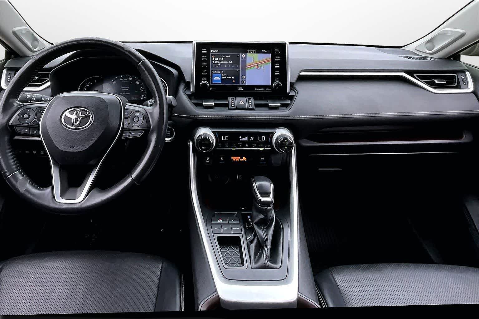 Thumbnail: 2019 Toyota RAV4 - 14