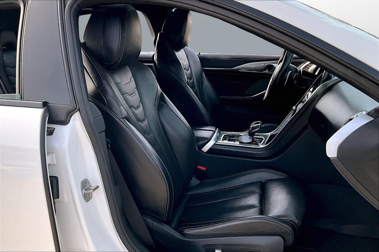 Thumbnail: 2022 BMW 8 Series - 7