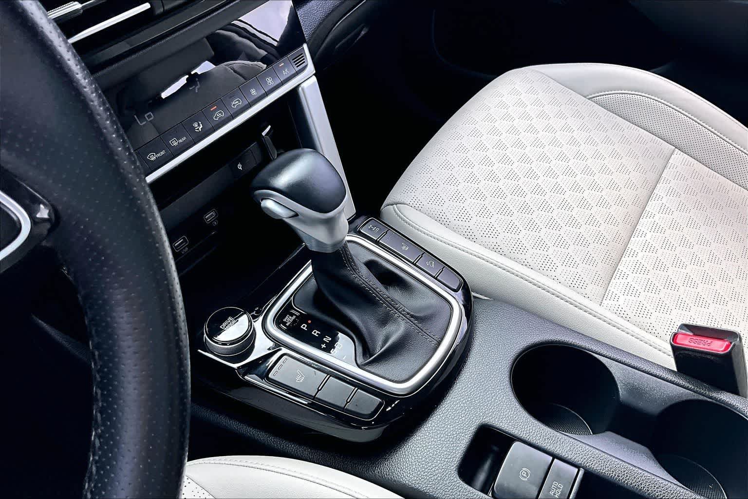 Thumbnail: 2022 Kia Seltos - 13