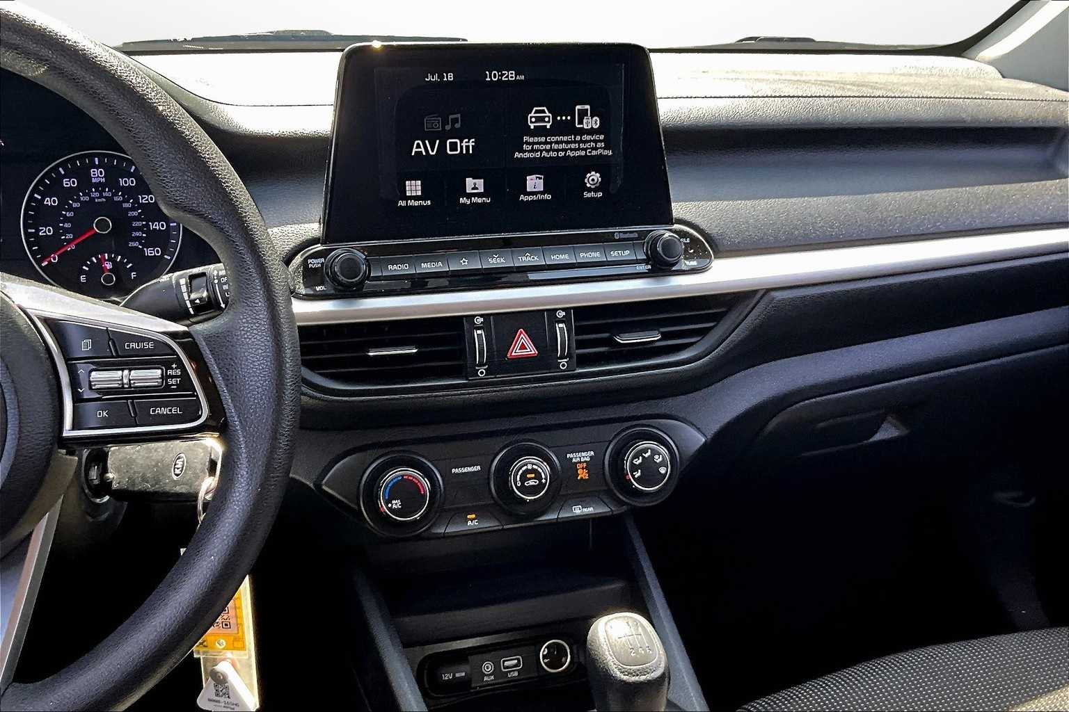 Thumbnail: 2020 Kia Forte - 6