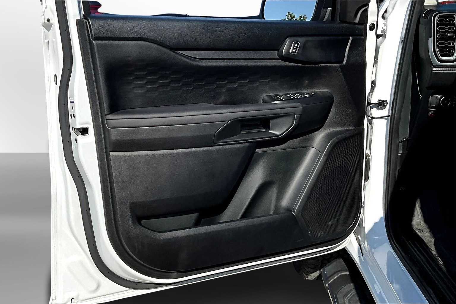Thumbnail: 2024 Ford Ranger - 17