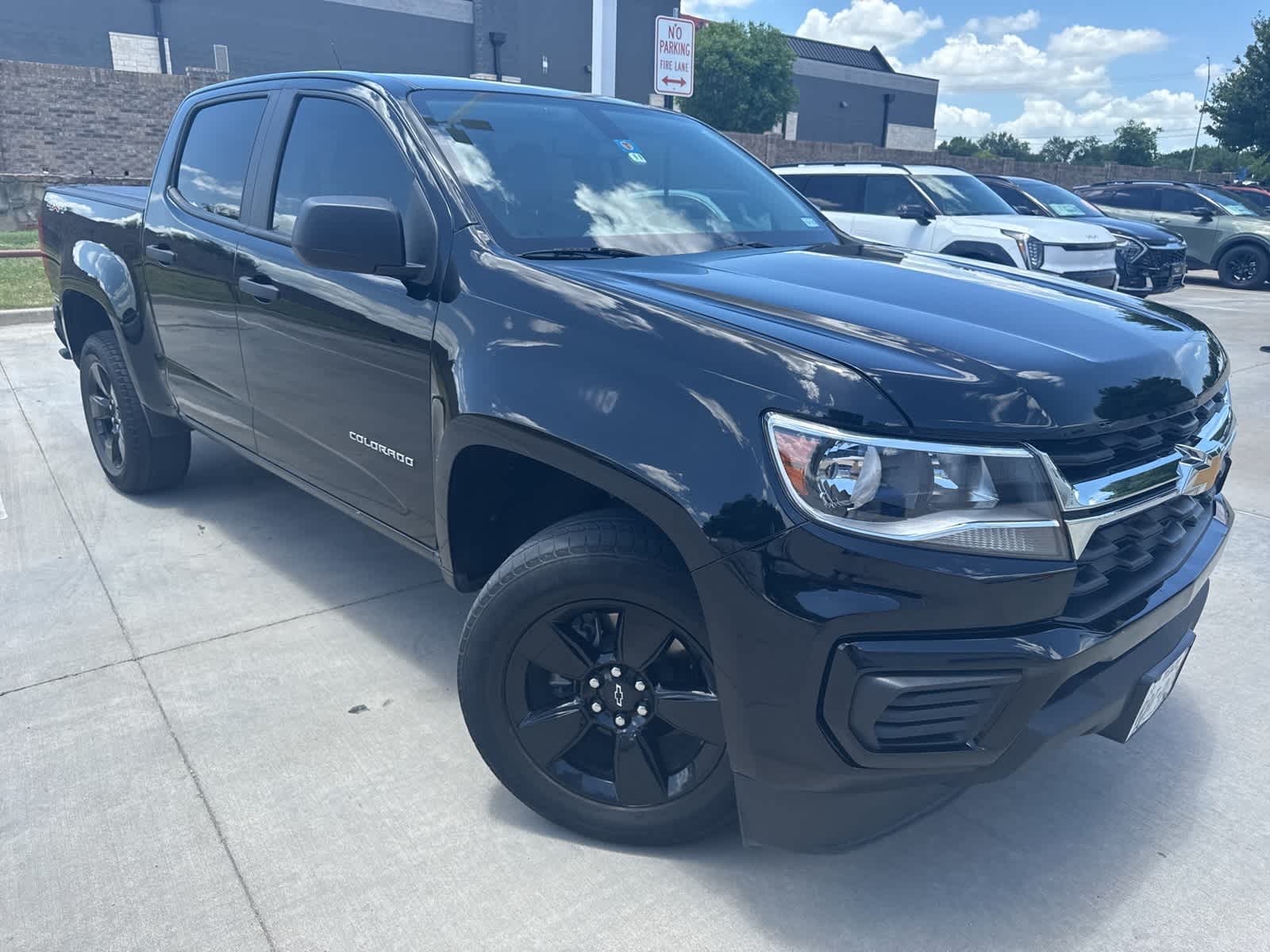 Thumbnail: 2021 Chevrolet Colorado - 3