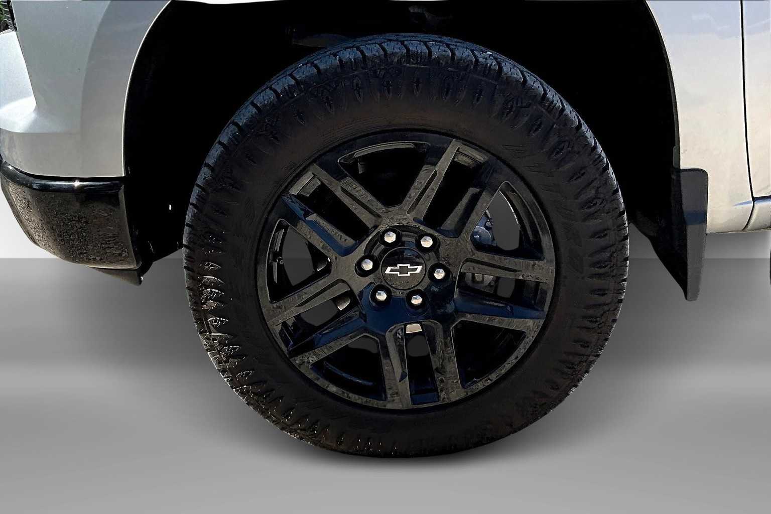 Thumbnail: 2022 Chevrolet Silverado 1500 - 8