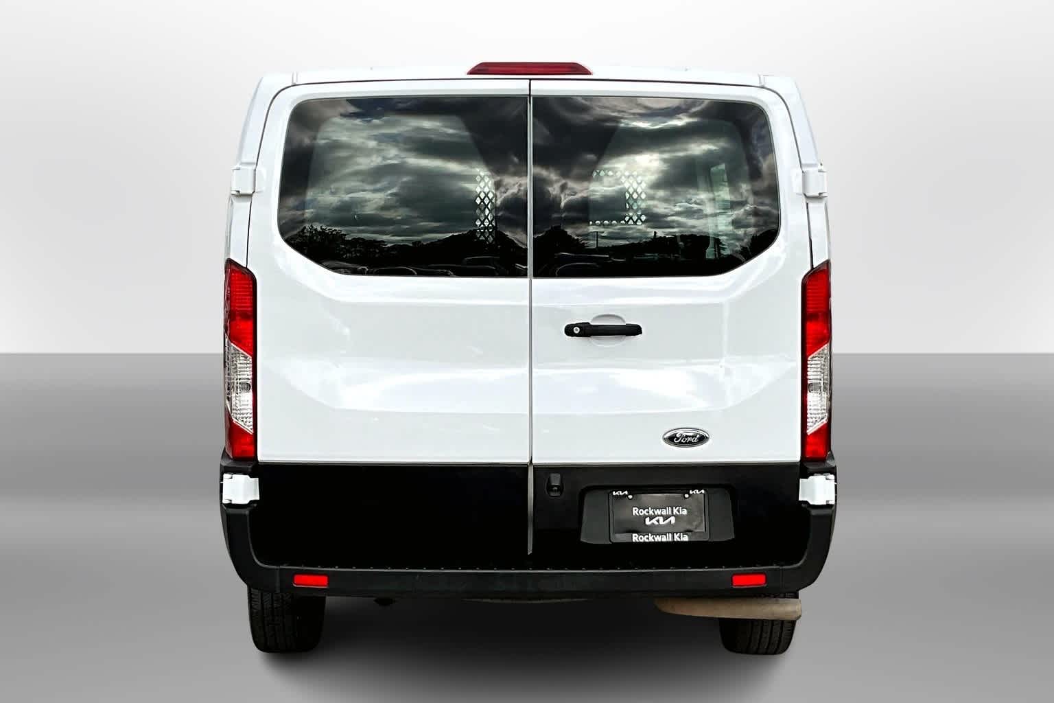 Thumbnail: 2021 Ford Transit Series - 4