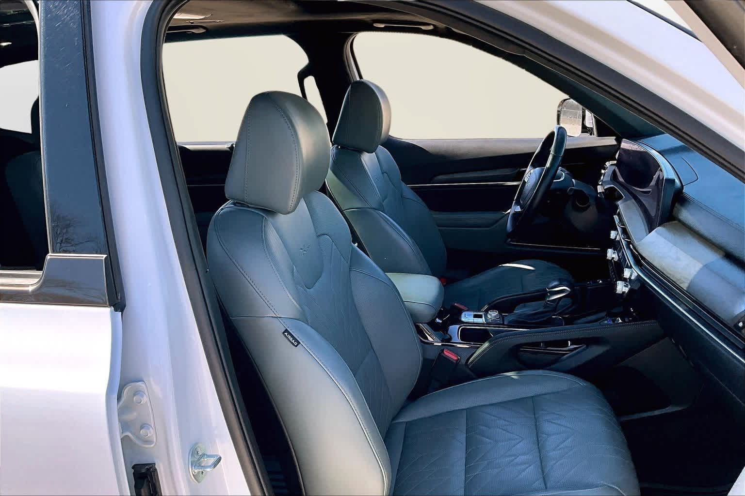 Thumbnail: 2024 Kia Telluride - 7