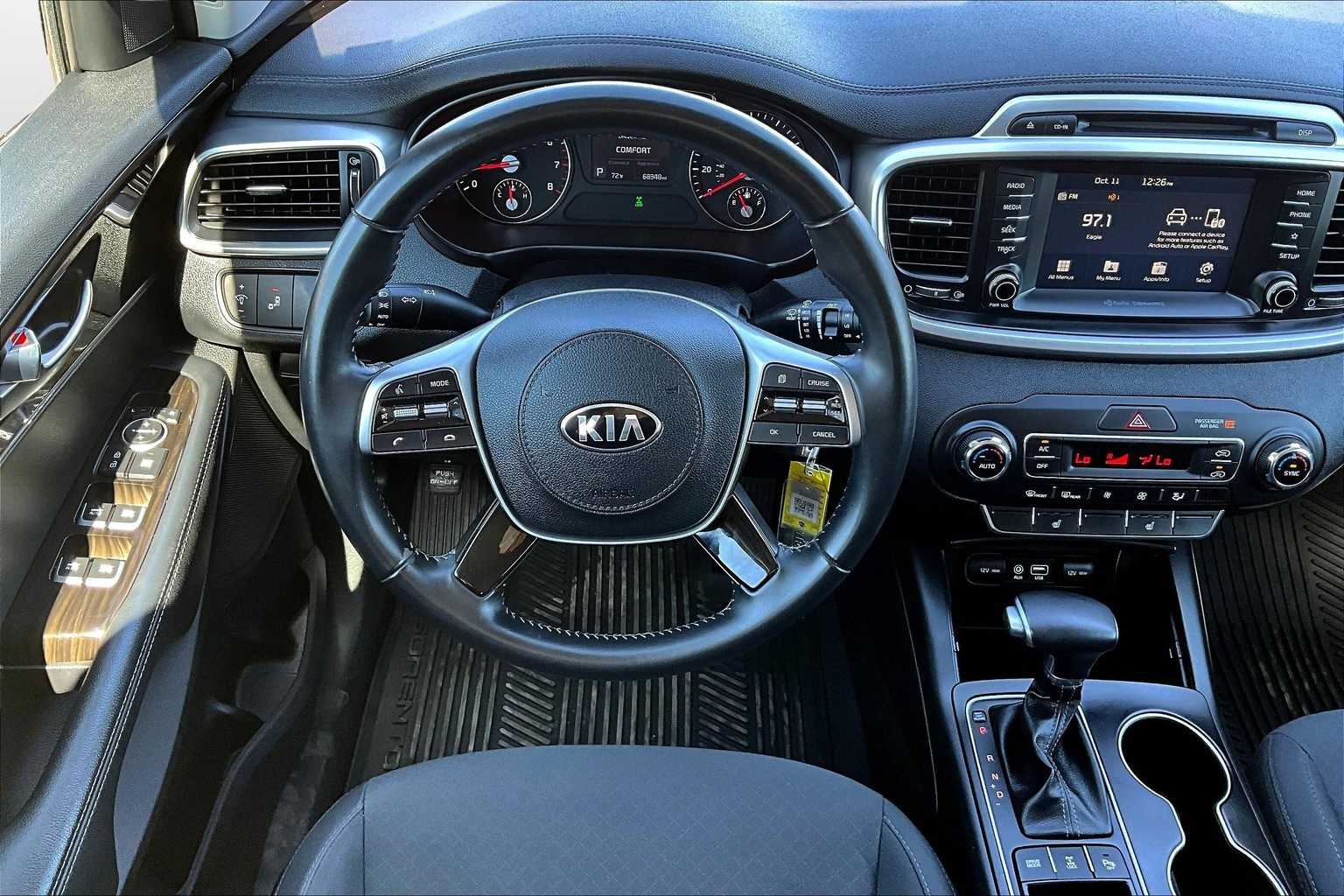 Thumbnail: 2019 Kia Sorento - 5