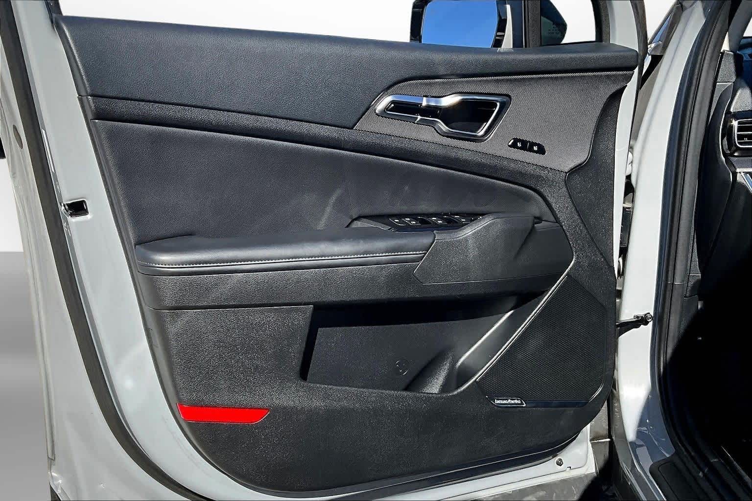 Thumbnail: 2024 Kia Sportage - 17