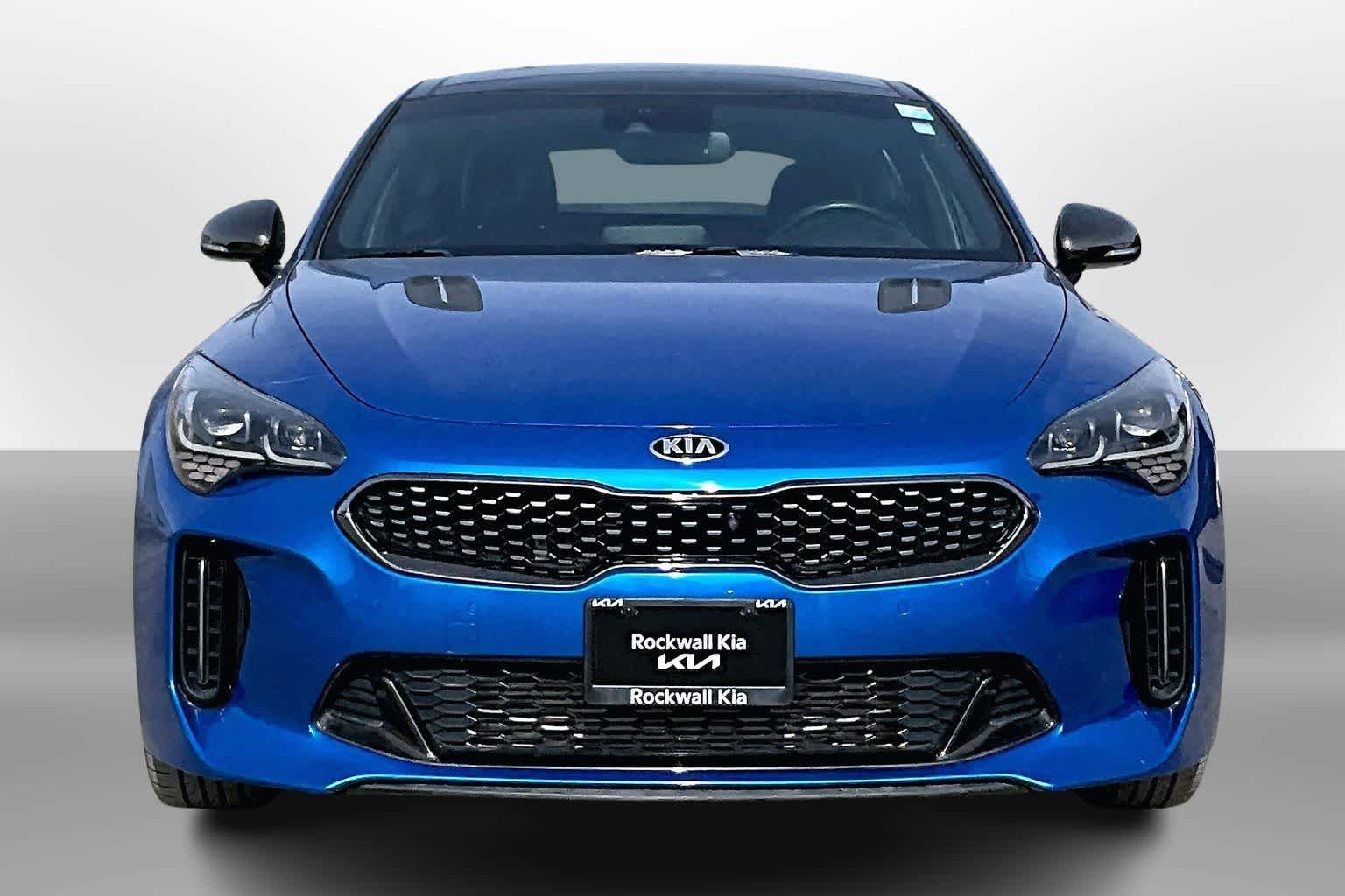 Thumbnail: 2021 Kia Stinger - 3