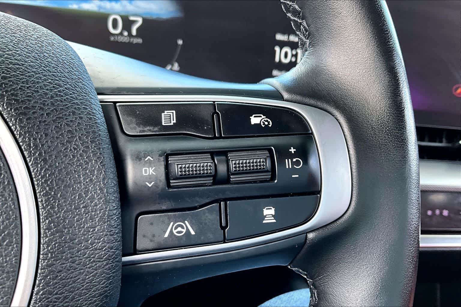 Thumbnail: 2023 Kia Sportage - 18