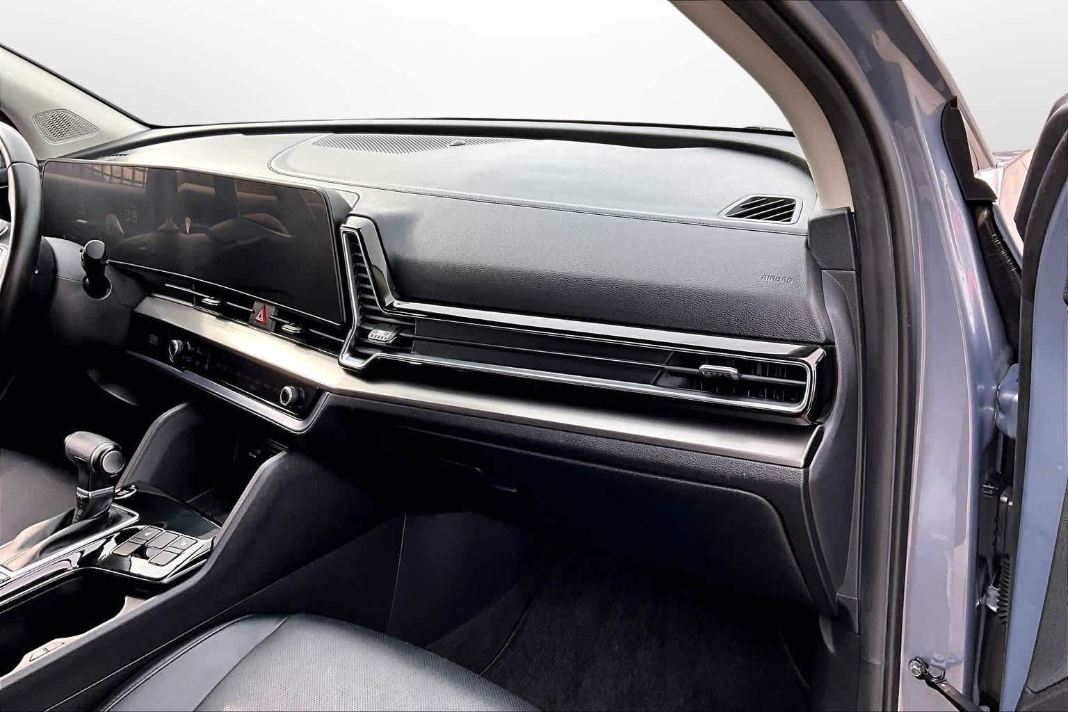 Thumbnail: 2023 Kia Sportage - 15