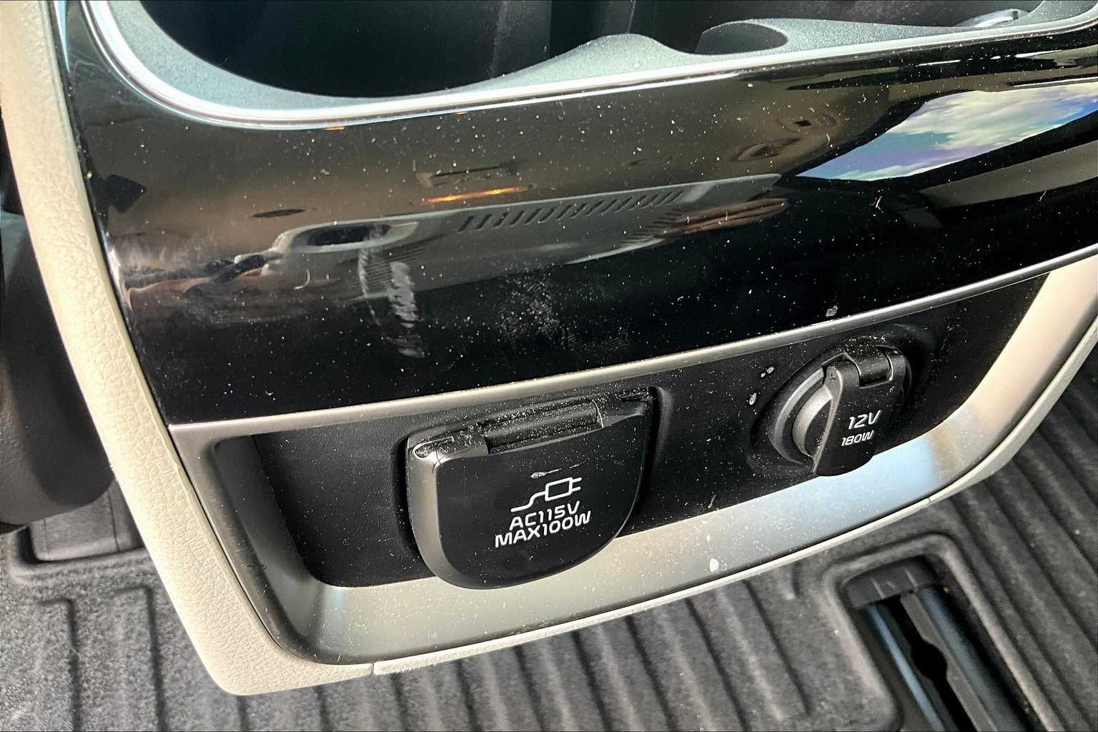 Thumbnail: 2024 Kia Carnival - 23