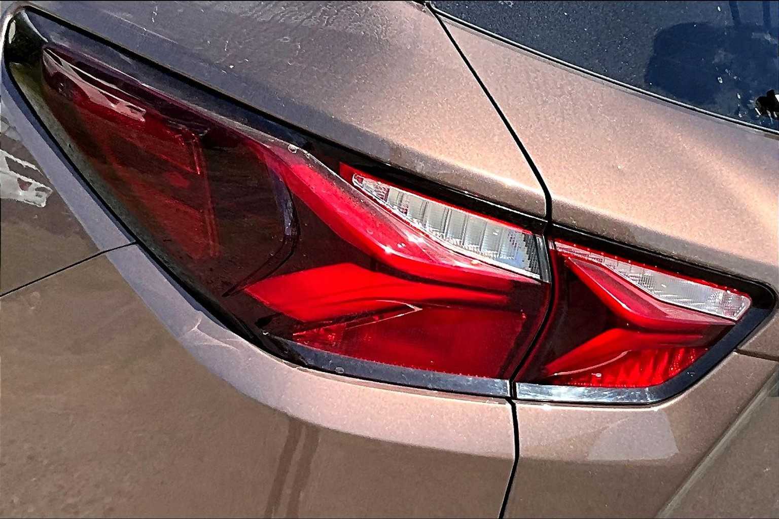 Thumbnail: 2019 Chevrolet Blazer - 31