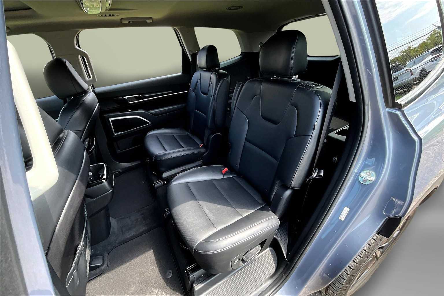 Thumbnail: 2023 Kia Telluride - 27