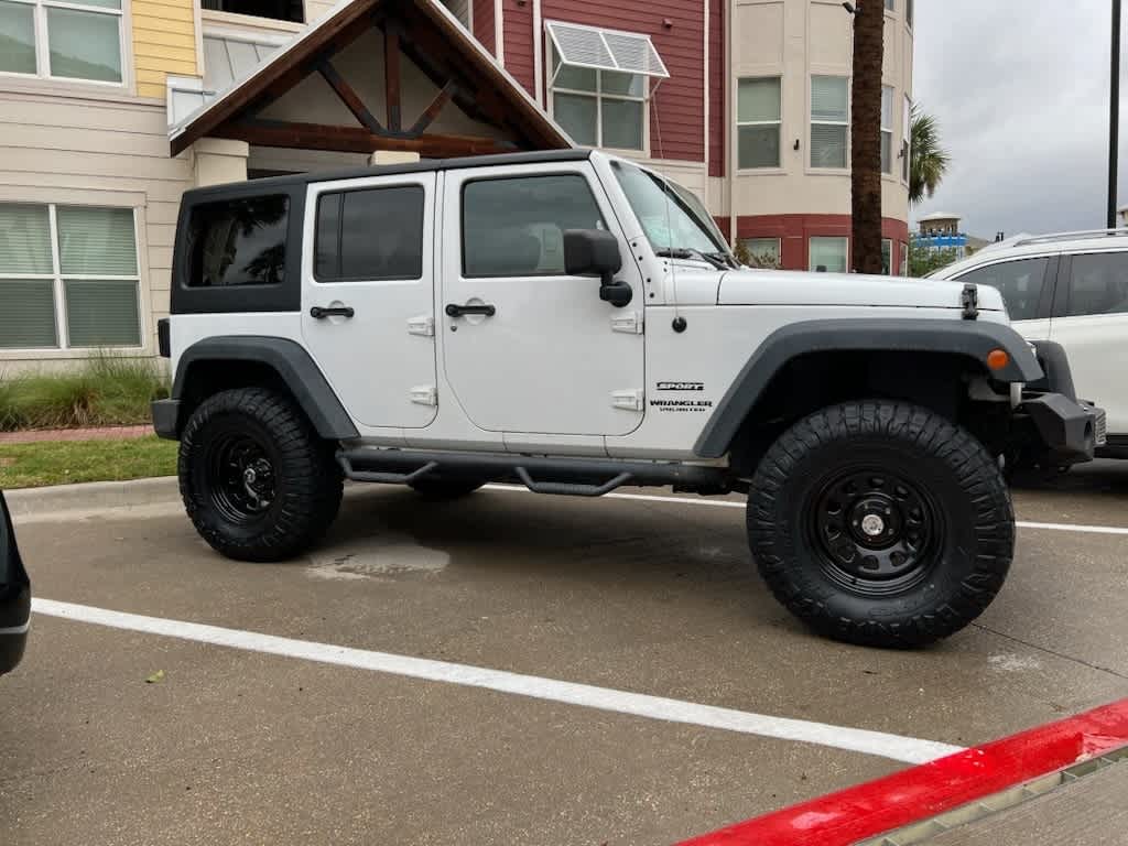 Thumbnail: 2014 Jeep Wrangler - 2