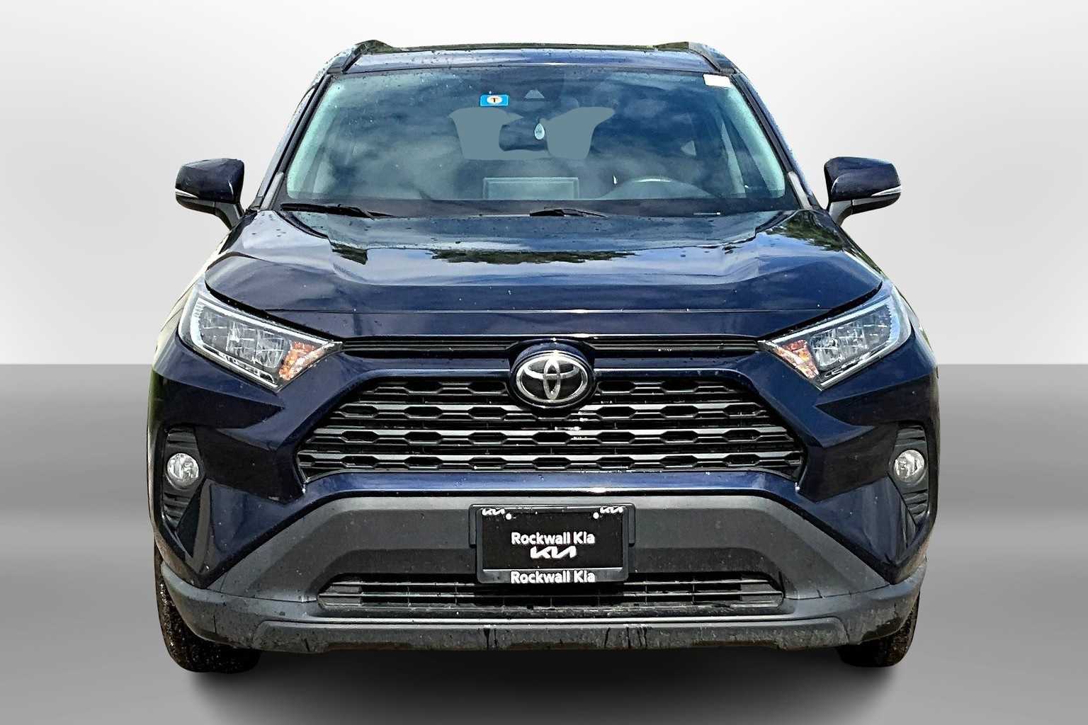 Thumbnail: 2020 Toyota RAV4 - 3
